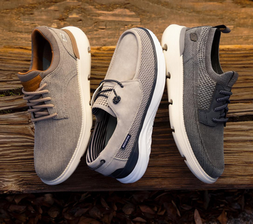 SCHNÜRSCHUHE